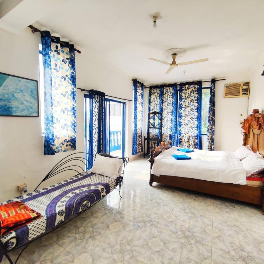 Amazing Hilltop 4 Bhk Villa With Private Pool Near Candolim Exterior foto